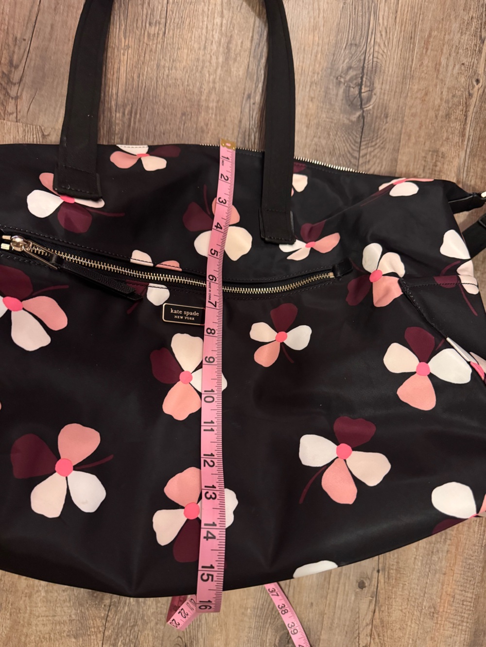 Kate Spade Dawn Dusk Buds Weekender Bag in black with pink floral - Picture 10 of 10